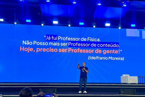Idelfranio Moreira abordará o novo papel do professor com a IA